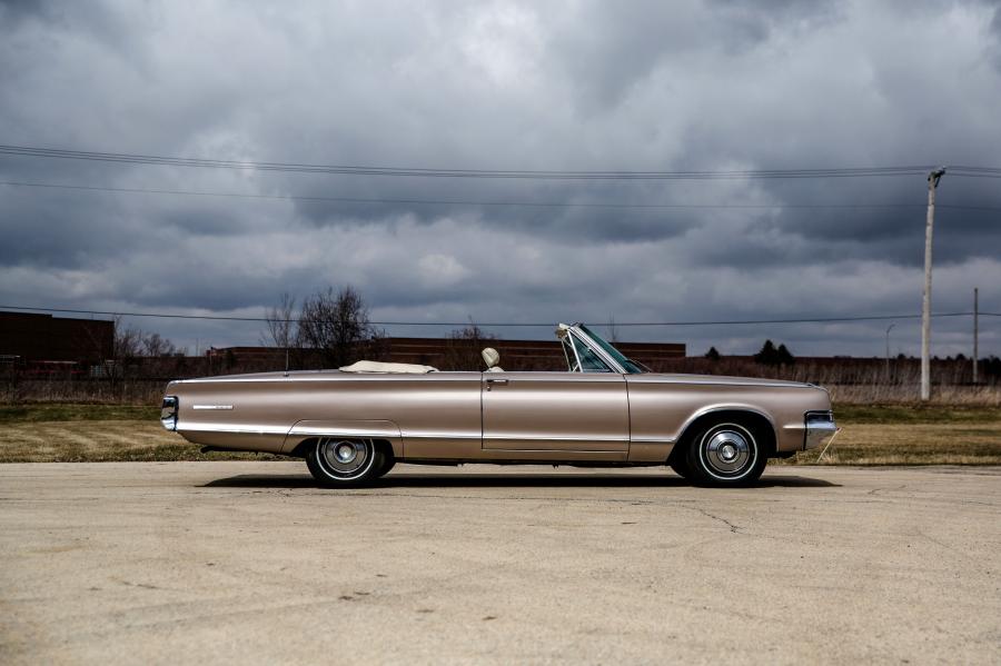  Chrysler 300L Convertible (AC2-P C45) 1965 года  (фото 15 из 30)